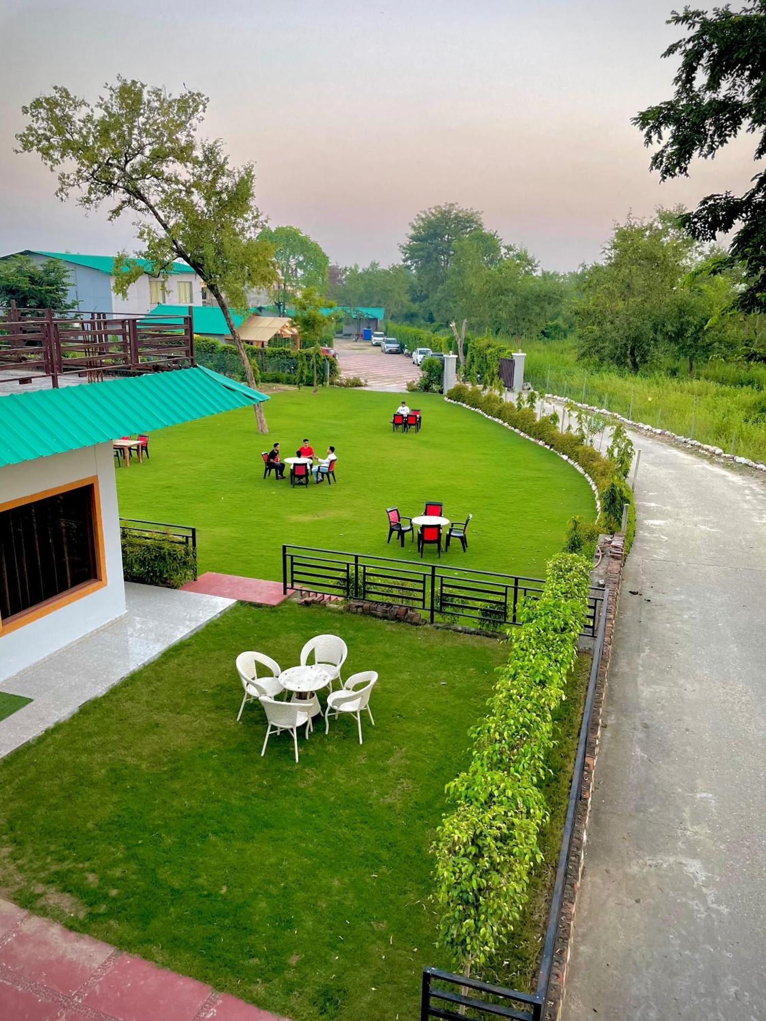 The Jungle Joy Resort & Spa Ramnagar (Uttarakhand) Exterior foto