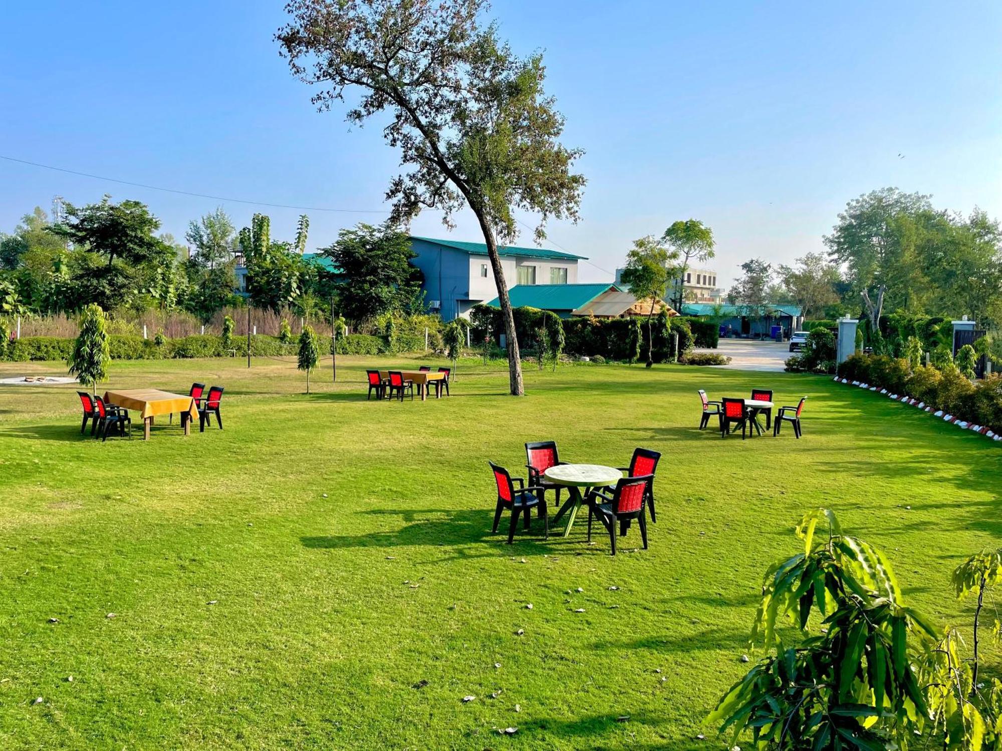 The Jungle Joy Resort & Spa Ramnagar (Uttarakhand) Exterior foto